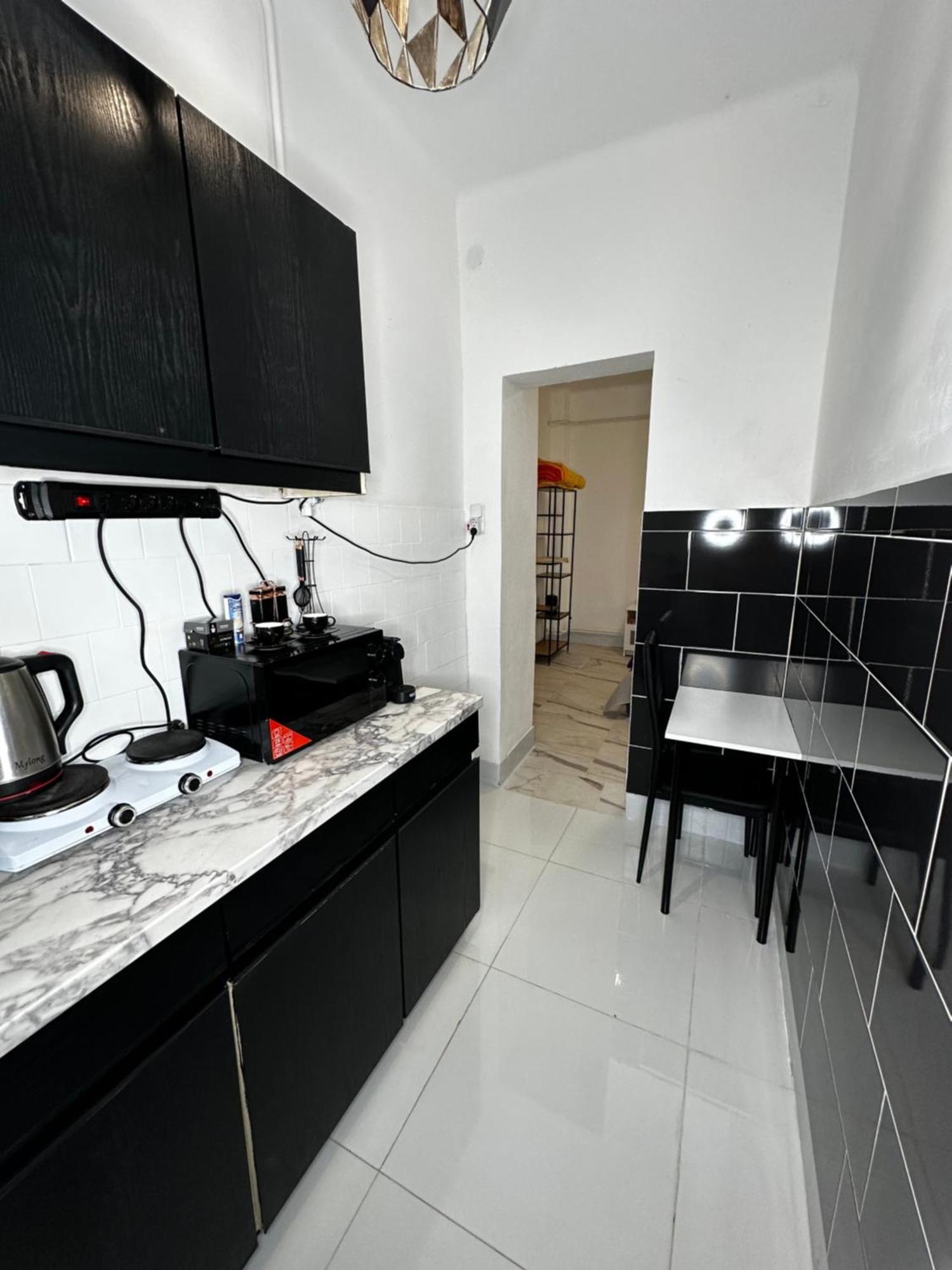 וסס Airport17 B&B מראה חיצוני תמונה